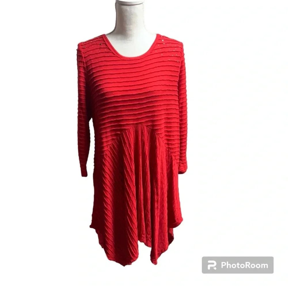 Studio Gem Q size XL red tunic/dress 3/4 sleeve and silver embellishments
